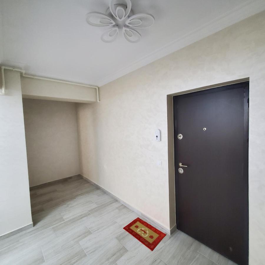 Luxury Apartament Bacovia Bacău Exterior foto