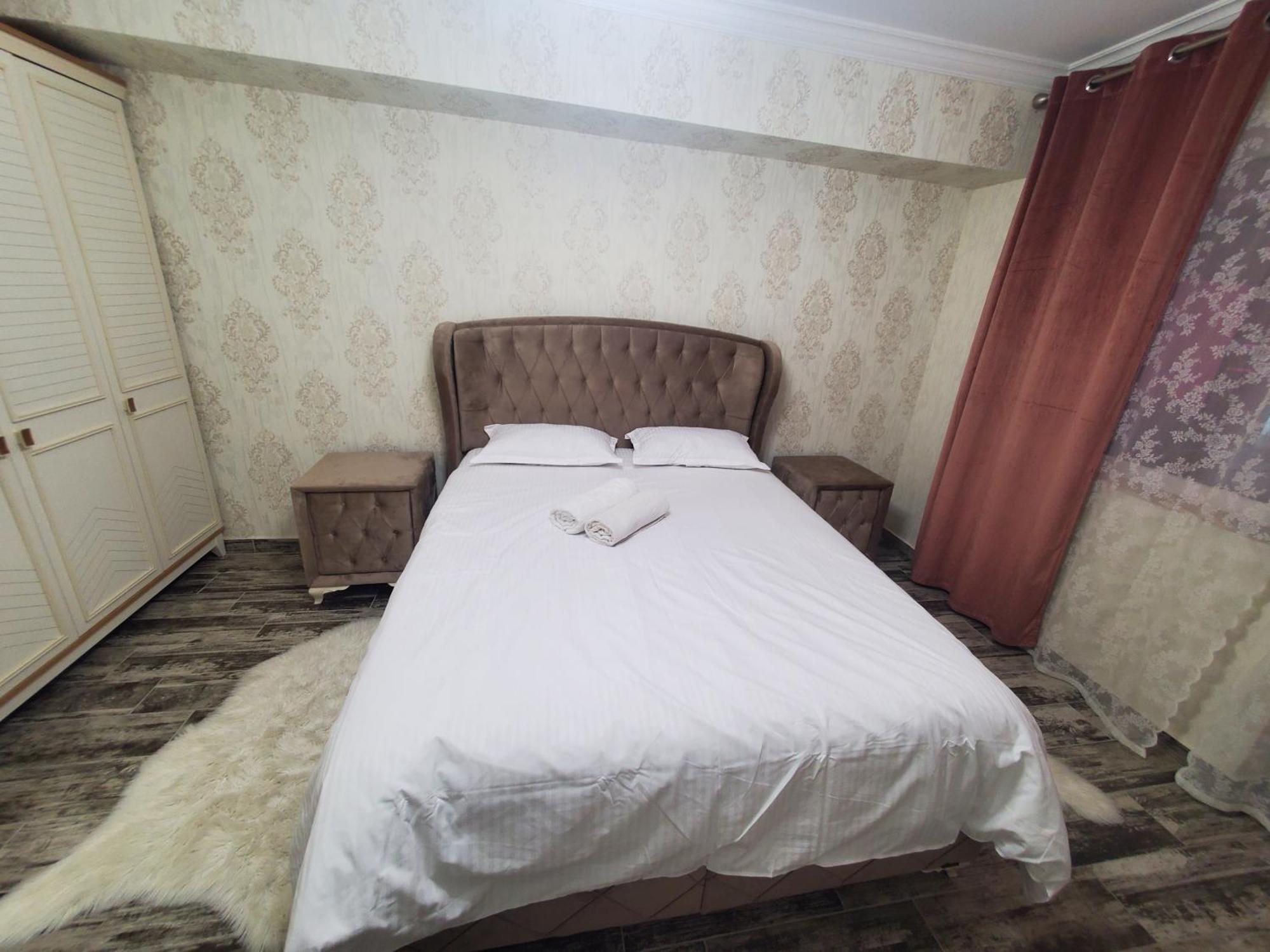 Luxury Apartament Bacovia Bacău Exterior foto